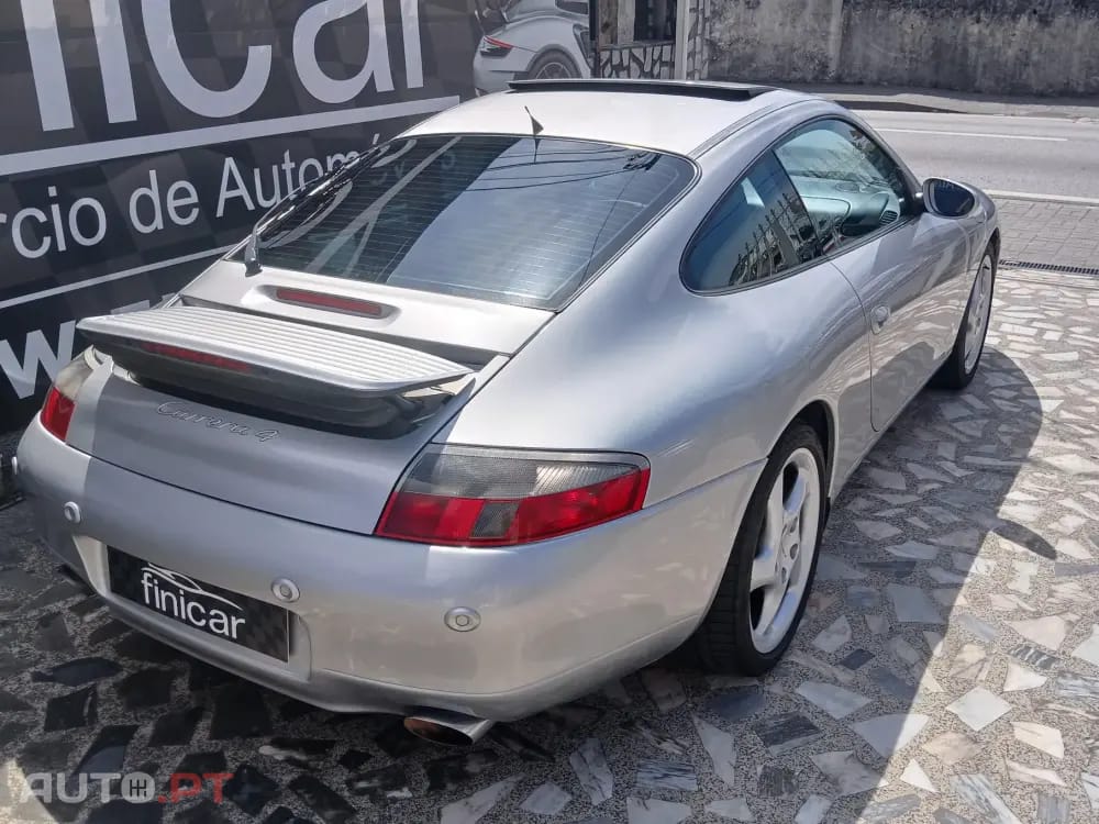 Porsche 911 Carrera Coupé