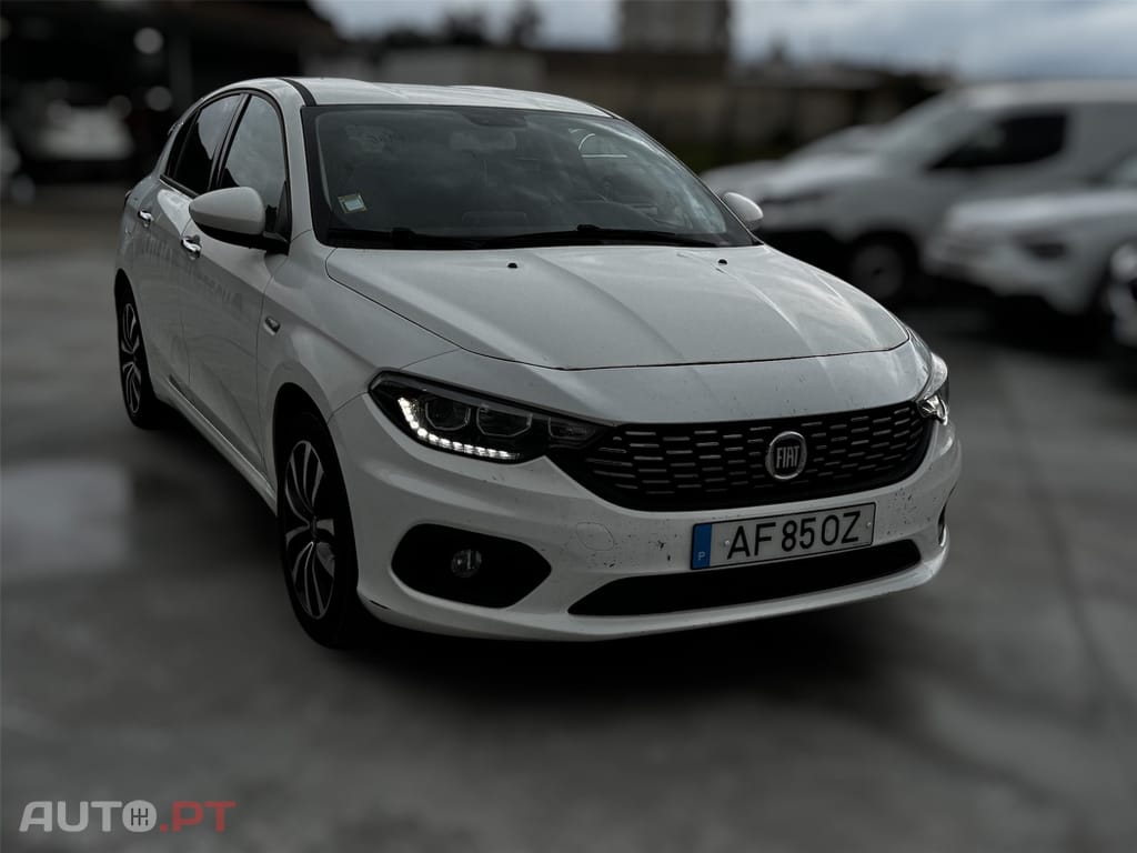 Fiat Tipo 1.3 M-Jet Lounge Tech J17