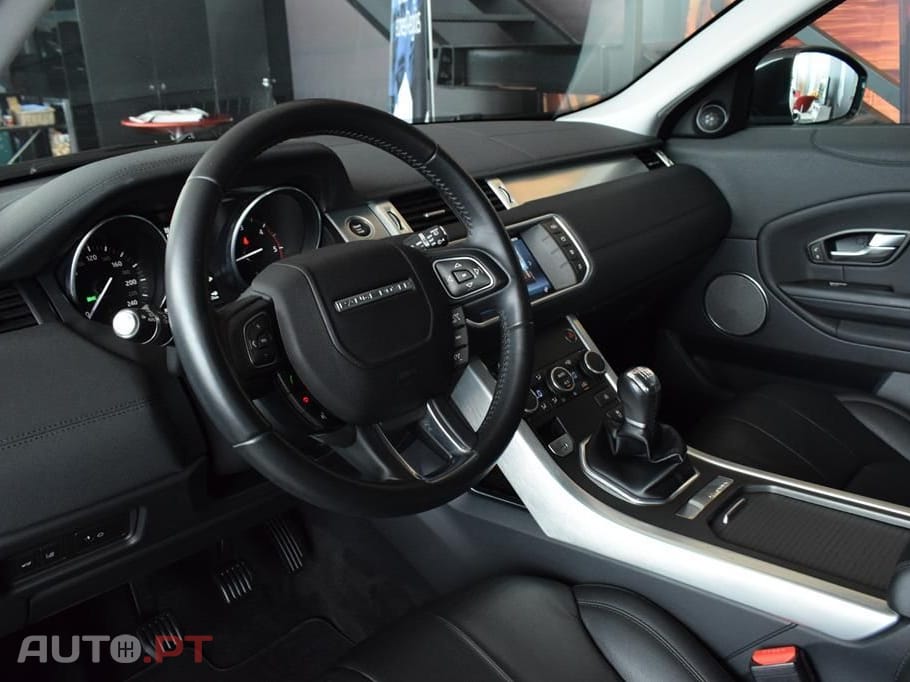 Land Rover Evoque 2.0 eD4 SE Dynamic