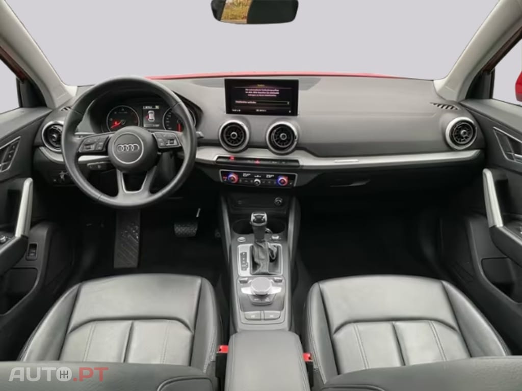 Audi Q2 I.V.A  DEDUTÍVEL 35 TDI 