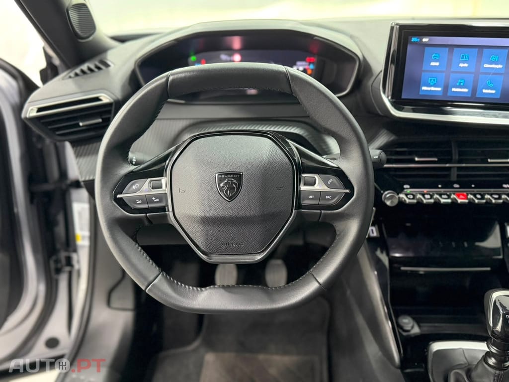 Peugeot 2008 1.2 PureTech Allure