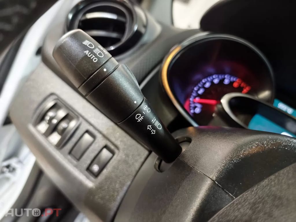 Renault Clio (Energy) TCe 90 Start & Stop LIMITED