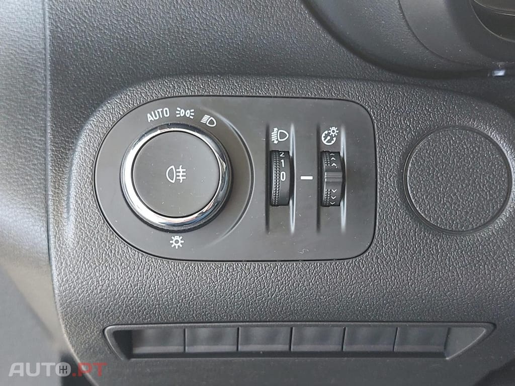 Opel Combo 1.5 CDTI L1H1Enjoy  - IVA Dedutível
