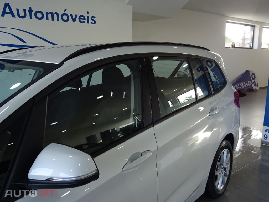 BMW 216 d 7L Line Luxury Auto