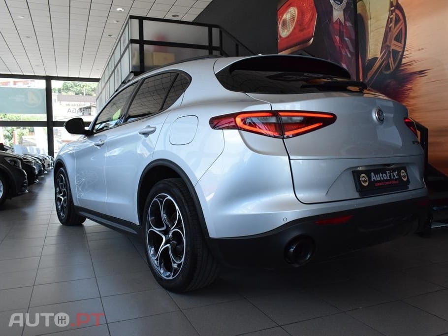 Alfa Romeo Stelvio 2.2 D Super AT8