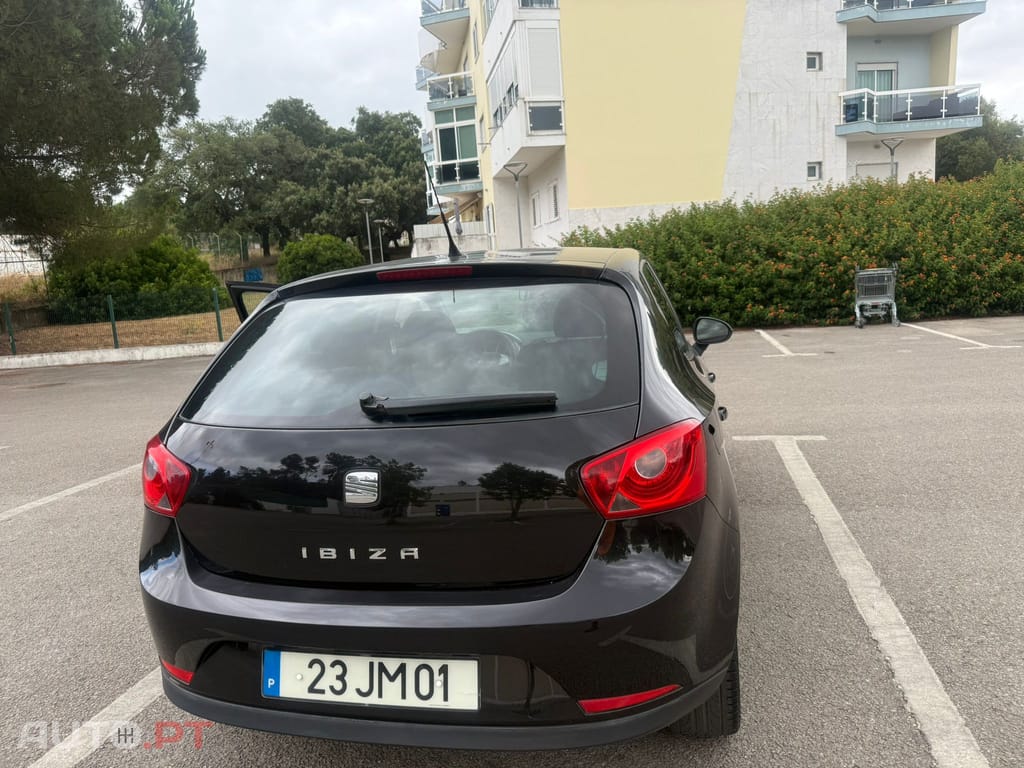 Seat Ibiza 1.6 TDI 105cv | Edição 25 Anos