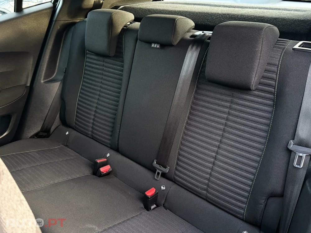 Peugeot 2008 1.2 PureTech Active Pack