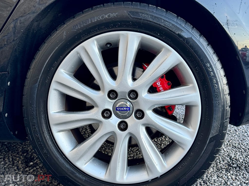 Volvo V40 1.6 D2 R-Design Momentum