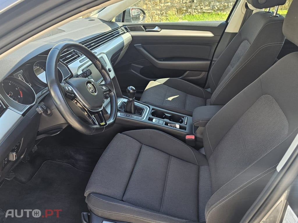 Volkswagen Passat 1.6 TDI Confortline