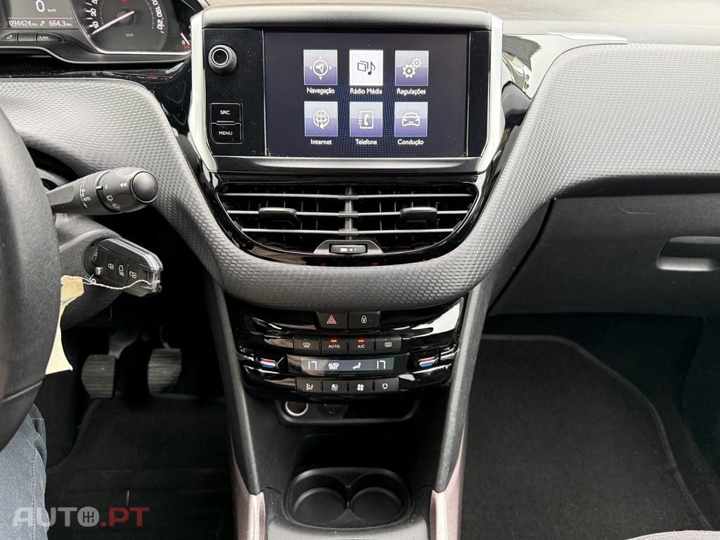 Peugeot 2008 1.2 PureTech Active