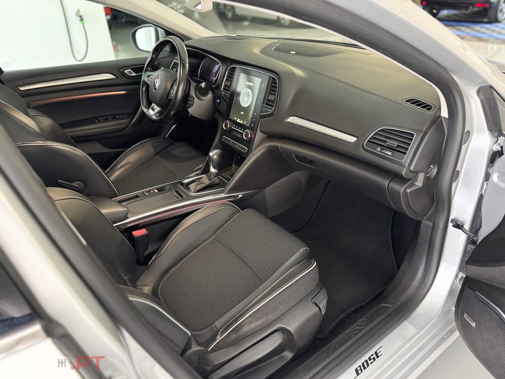 Renault Mégane Sport Tourer 1.5 Blue dCi Bose Edition EDC