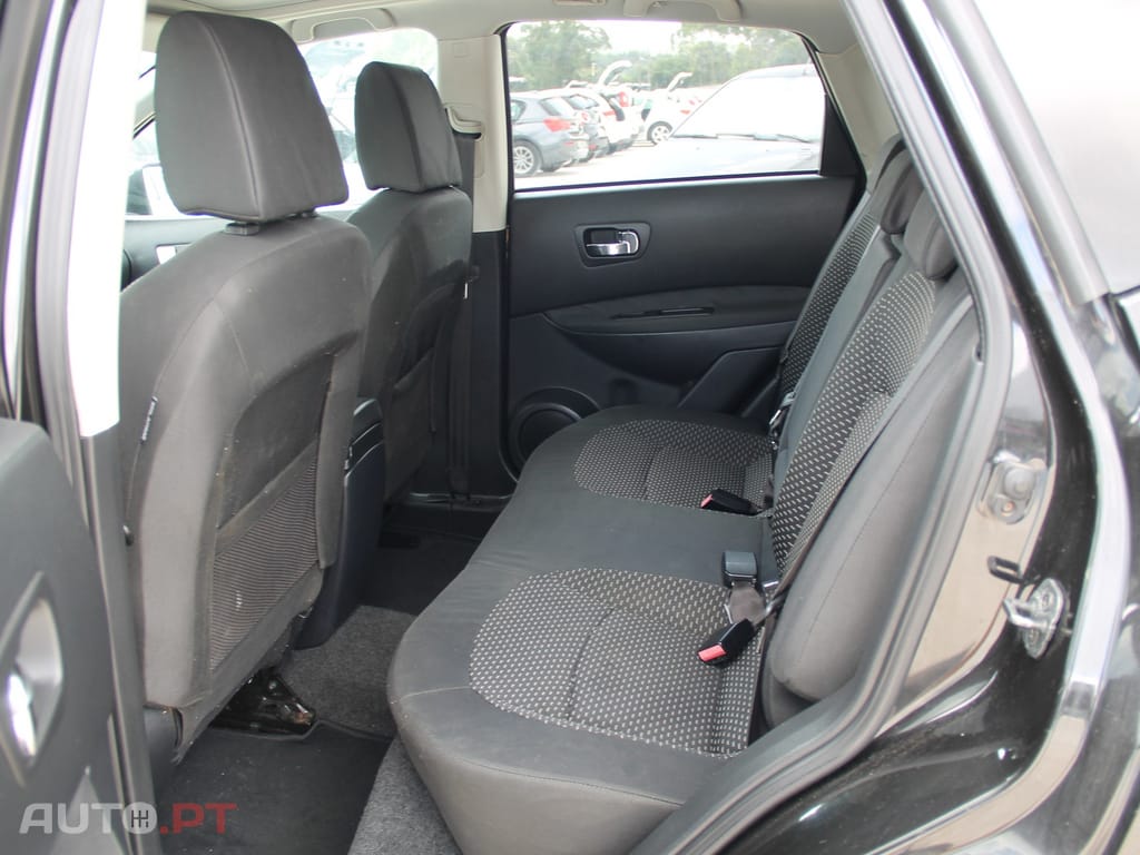 Nissan Qashqai 1.5 dCi Acenta — fotografia 7