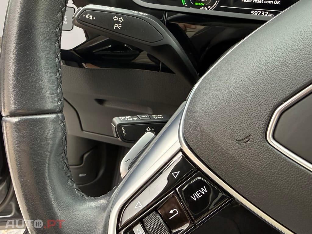 Audi Q8 E-Tron 55 quattro Advanced