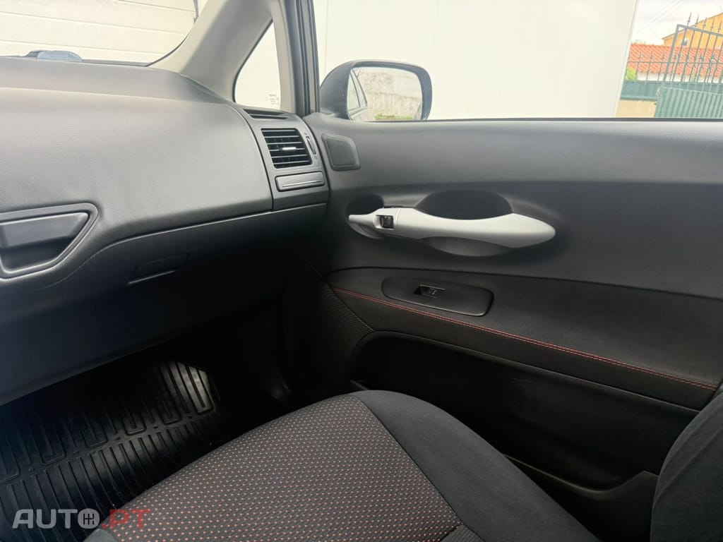 Toyota Auris 1.4 D-4D AC