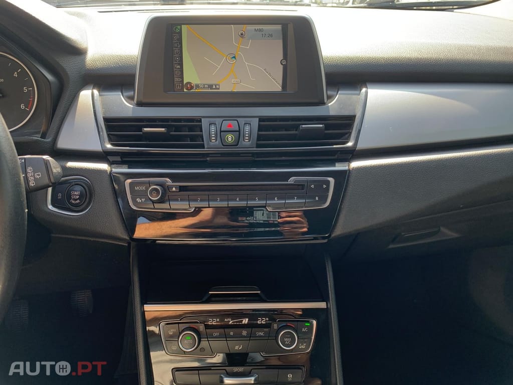 BMW 216 d Advantage
