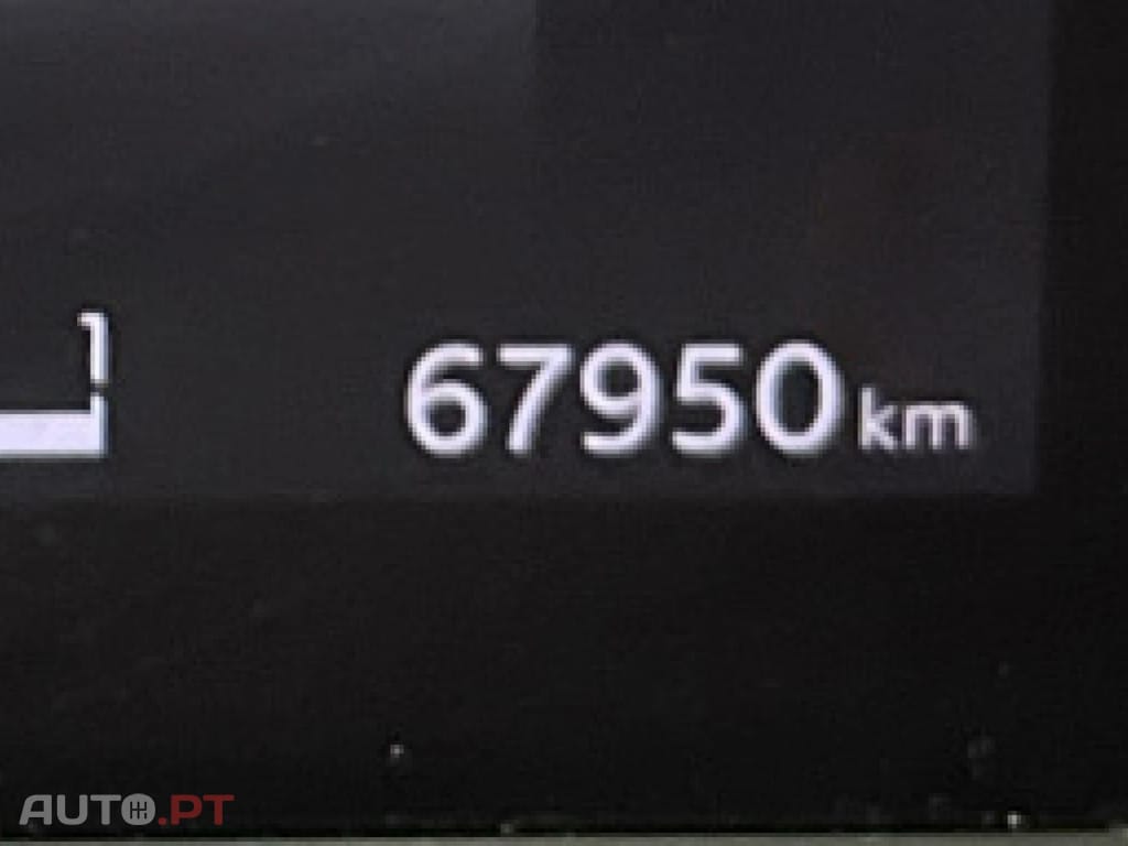 Citroen C4 1.2 PureTech Shine EAT8