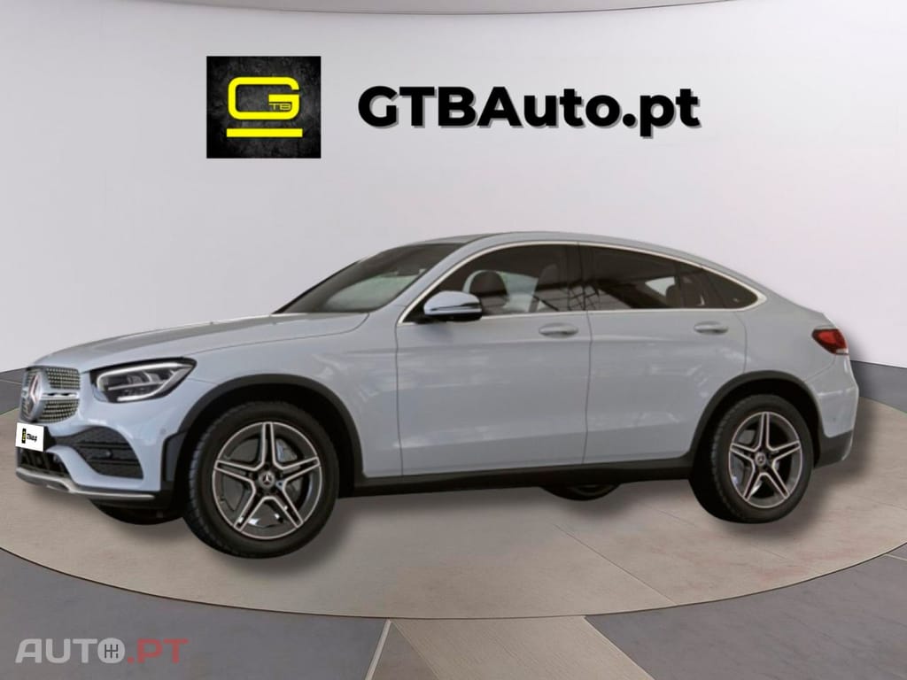 Mercedes-Benz GLC 300 I.V.A DEDUTÍVEL e4M Coupe AMG
