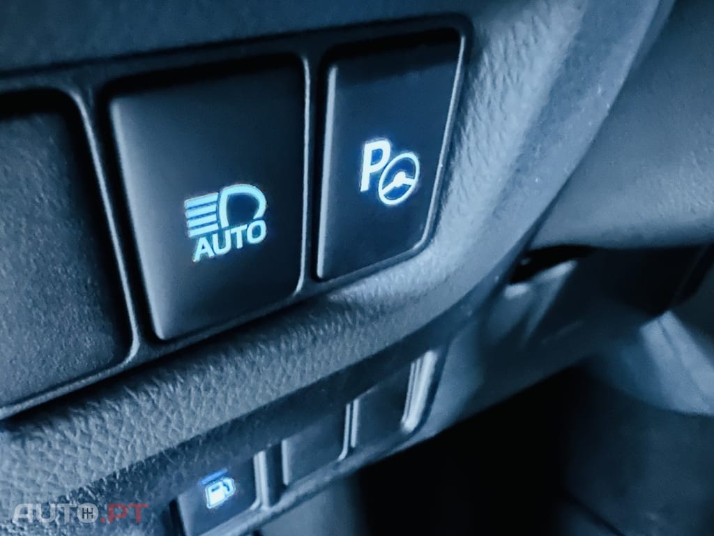 Toyota C-HR 1.8 HSD Exclusive+P.Luxury