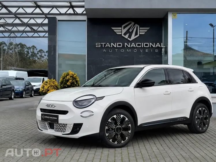 Fiat 600 1.2 Hybrid La Prima