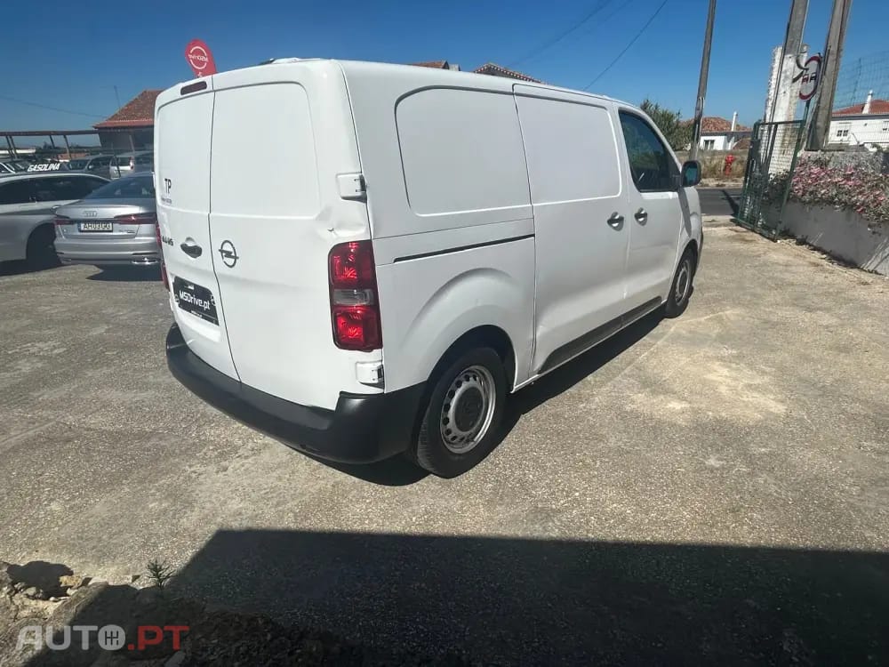 Opel Vivaro 1.5 CDTi L1H1 Essentia