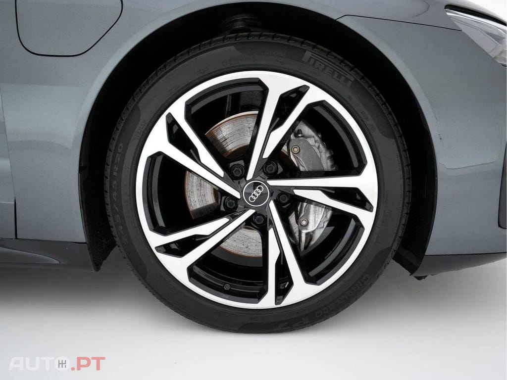 Audi E-Tron GT quattro