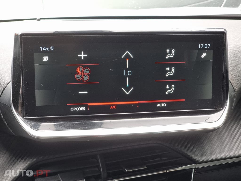 Peugeot 2008 1.5 BlueHDi Allure Pack EAT8