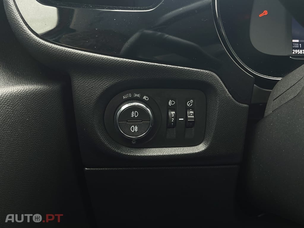 Opel Corsa 1.2 T Elegance