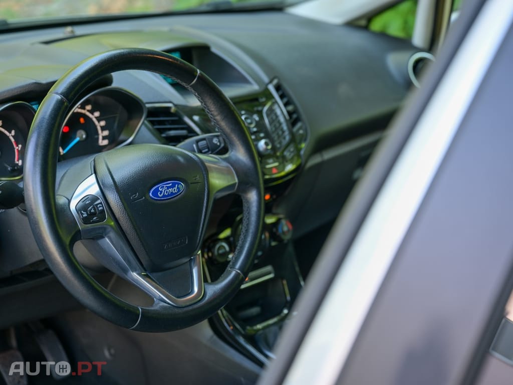Ford Fiesta 1.0 Ti-VCT Titanium