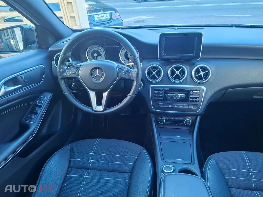 Mercedes-Benz A 200  Cdi 4matic 7g  Dct Streetstyle