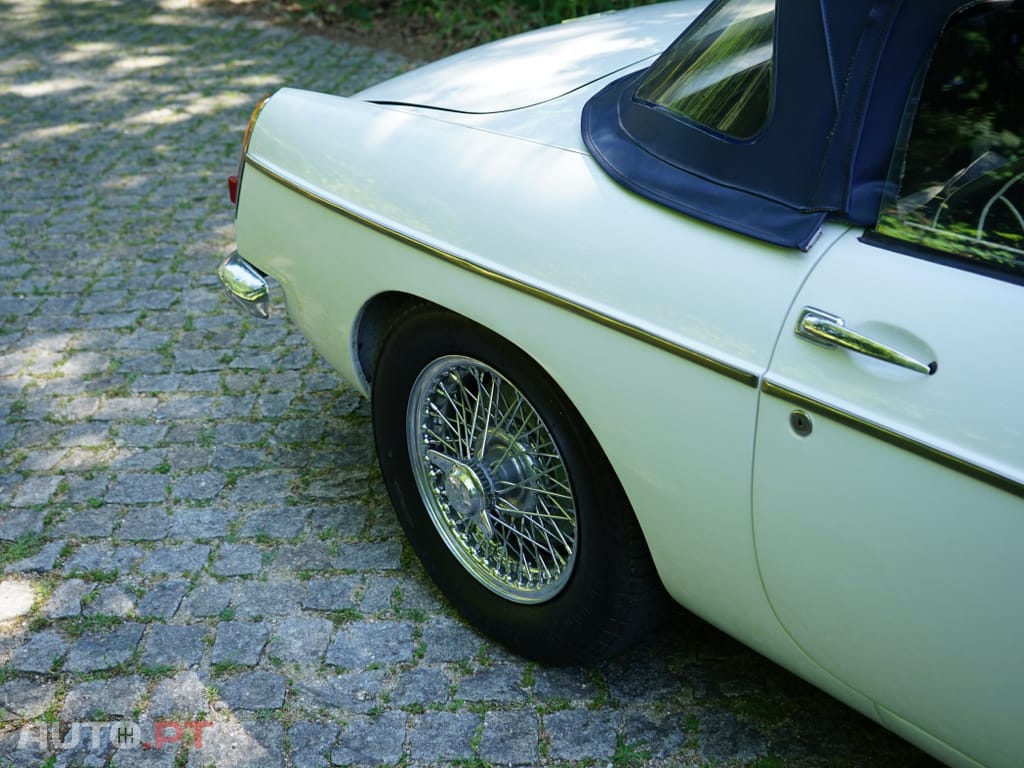 MG MGB Pull Handle