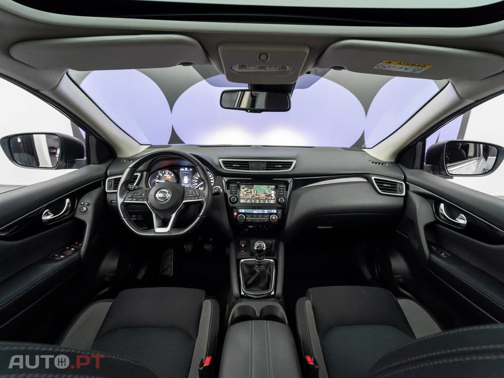 Nissan Qashqai 1.5 dCi N-Connecta