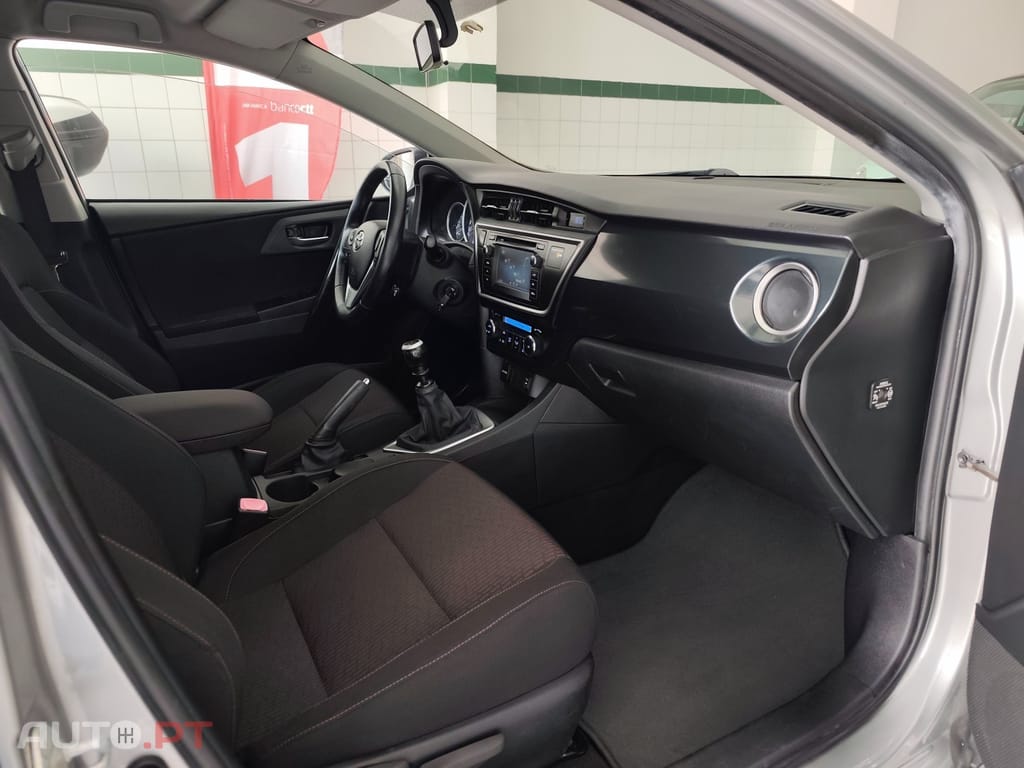 Toyota Auris Touring Sports 1.4 D-4D Comfort+Pack Sport