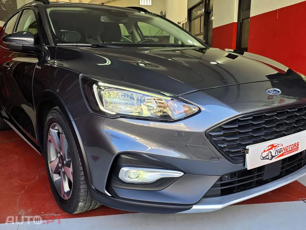 Ford Focus 1.0 EcoBoost Active Aut. — fotografia 3