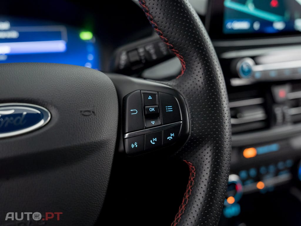 Ford Kuga 2.5 PHEV ST-Line X