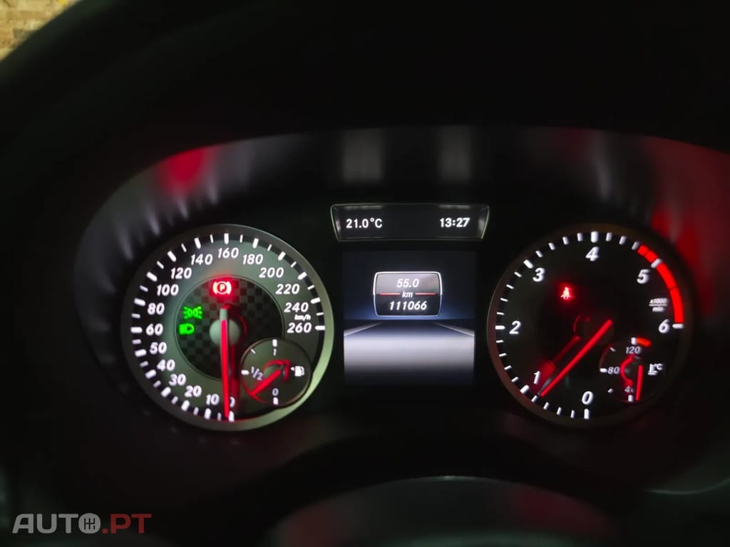 Mercedes-Benz A 180 d AMG Line