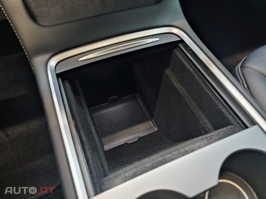 Tesla Model 3 ND