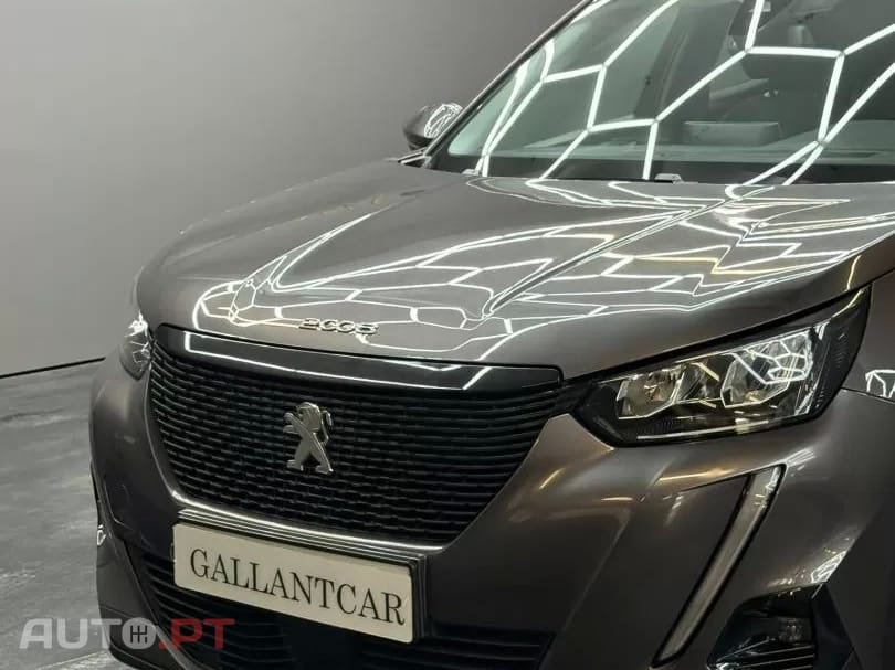Peugeot 2008 1.2 PureTech Style