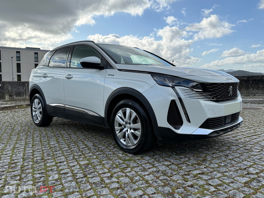 Peugeot 3008 1.5 BlueHDi Style