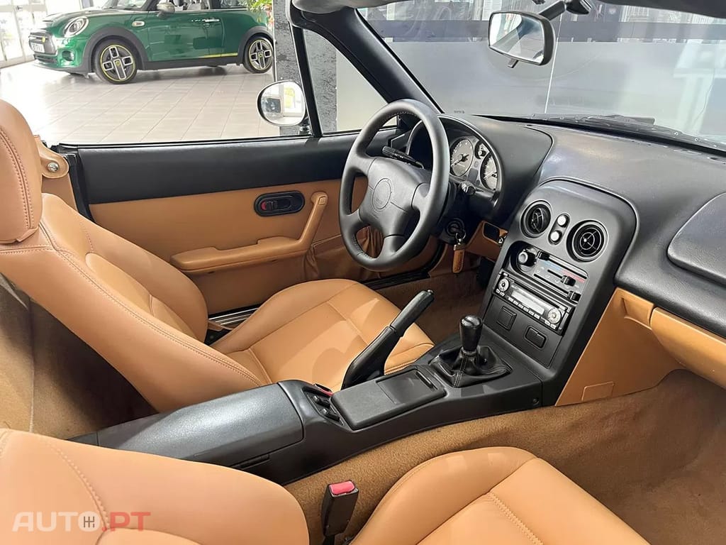 Mazda MX-5 1.6