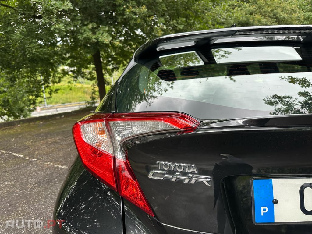 Toyota C-HR 1.2T Comfort