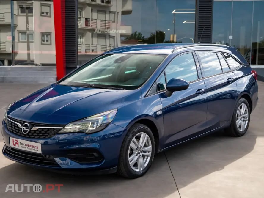 Opel Astra Sports Tourer 1.2 T Elegance