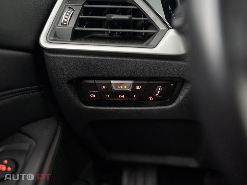 BMW 320 e Corporate Edition Auto