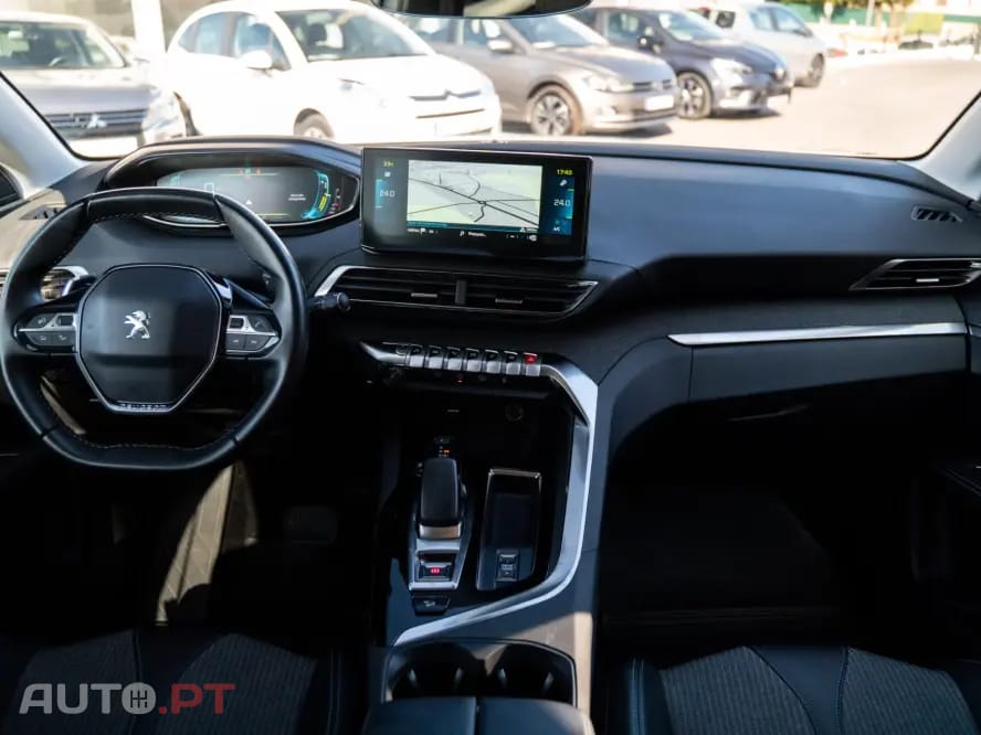 Peugeot 3008 1.6 Hybrid4 Allure Pack e-EAT8