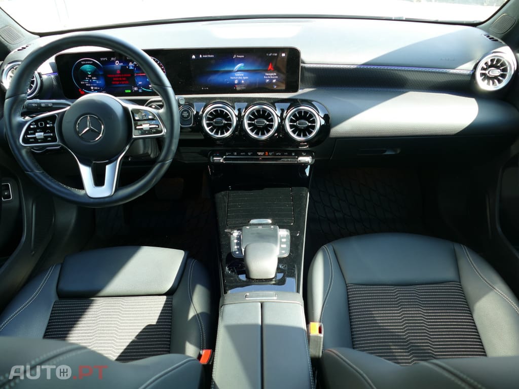 Mercedes-Benz A 250 e Progressive