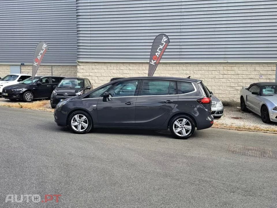 Opel Zafira 1.6 CDTi Cosmo