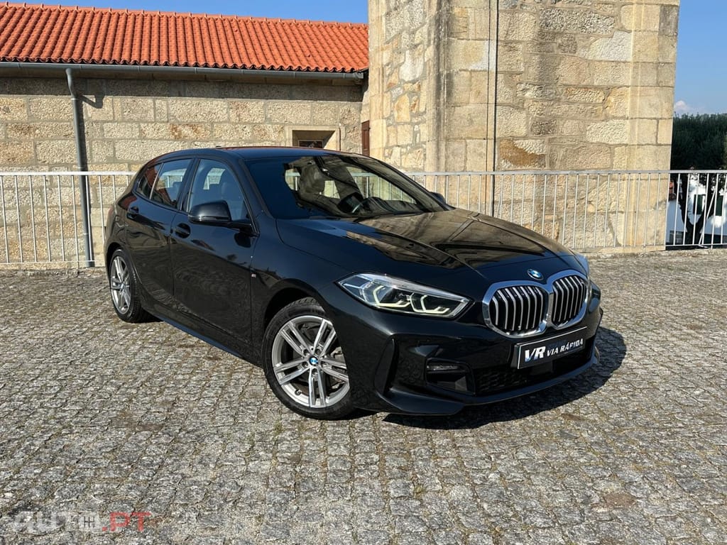 BMW 116 d Pack Desportivo M