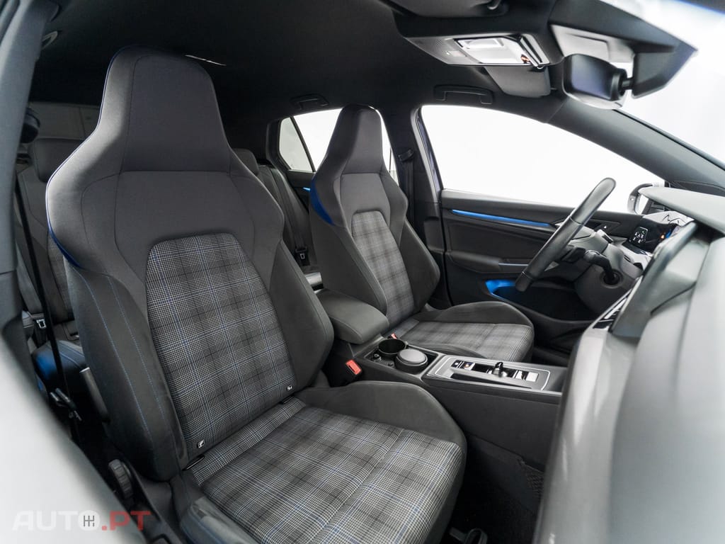 Volkswagen Golf 1.4 TSI GTE DSG