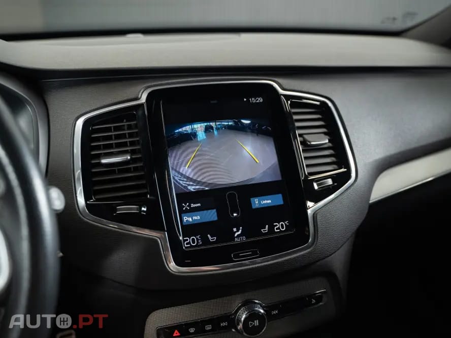 Volvo XC90 2.0 D4 R-Design