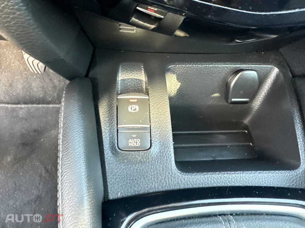 Nissan Qashqai 1.5 dCi N-Connecta Roda Suplente