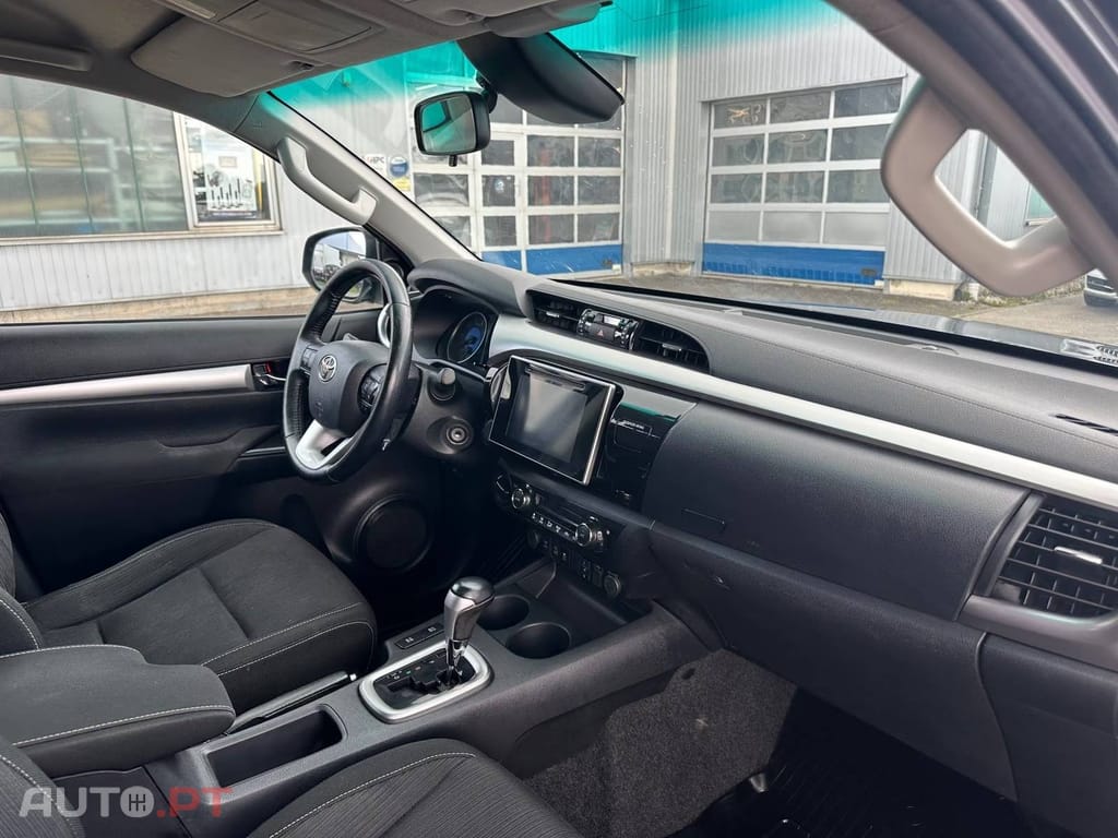 Toyota Hilux 2.4 D-4D 4WD